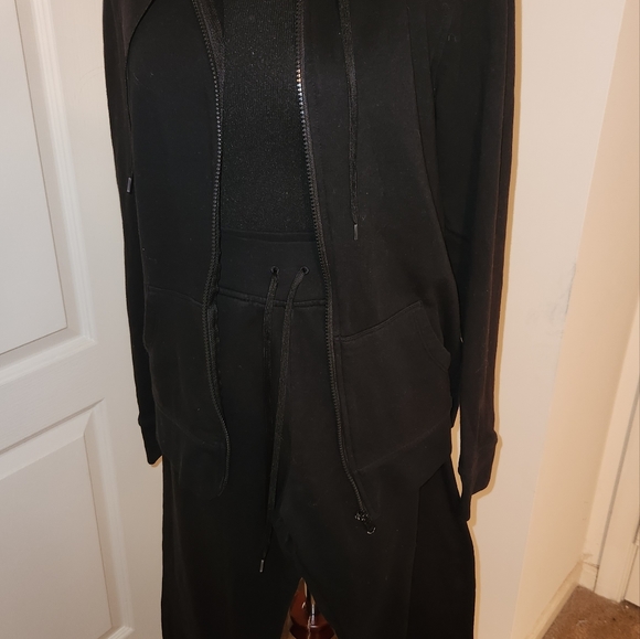 VICTORIA SECRET JOGGING SET !!! - Picture 2 of 8